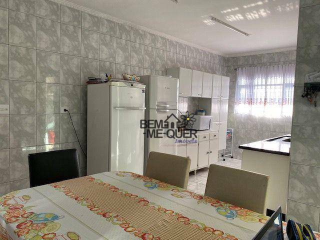 Sobrado à venda com 4 quartos, 300m² - Foto 7