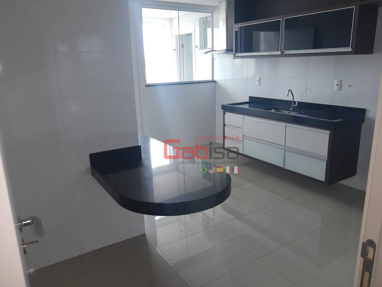 Apartamento para alugar com 3 quartos, 130m² - Foto 10