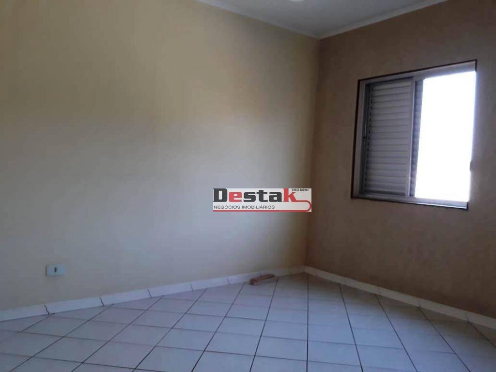 Apartamento à venda com 2 quartos, 51m² - Foto 7