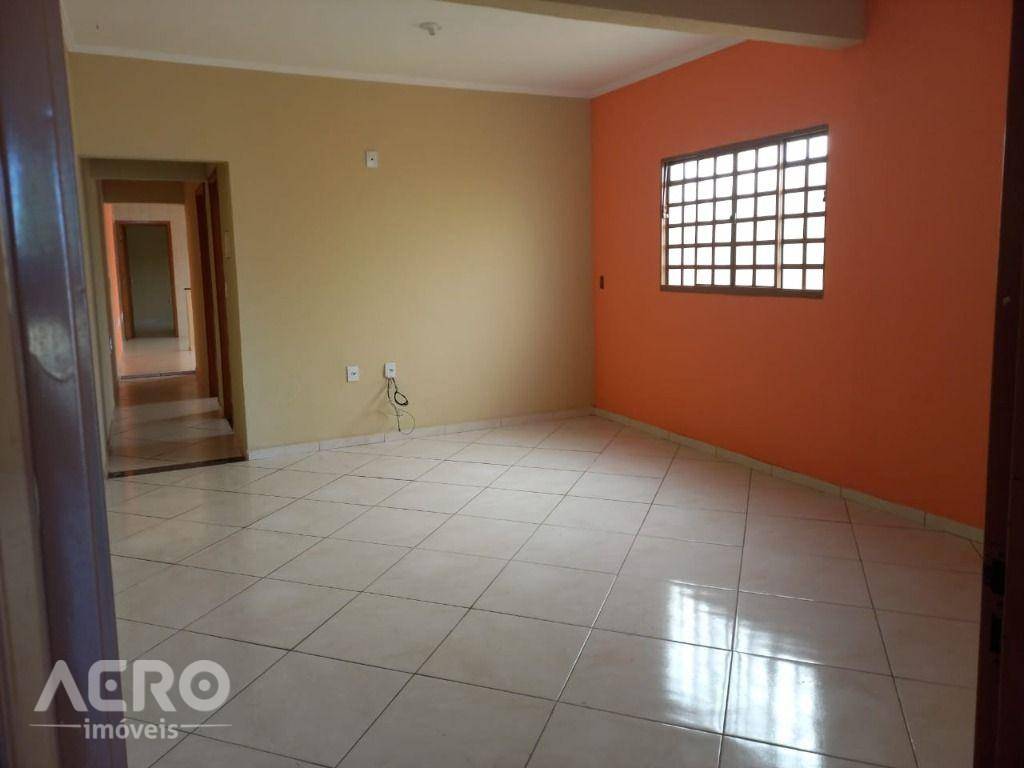 Casa à venda com 2 quartos, 107m² - Foto 6