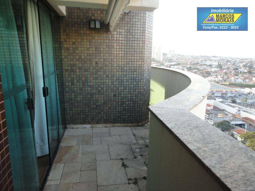 Apartamento à venda com 3 quartos, 189m² - Foto 3