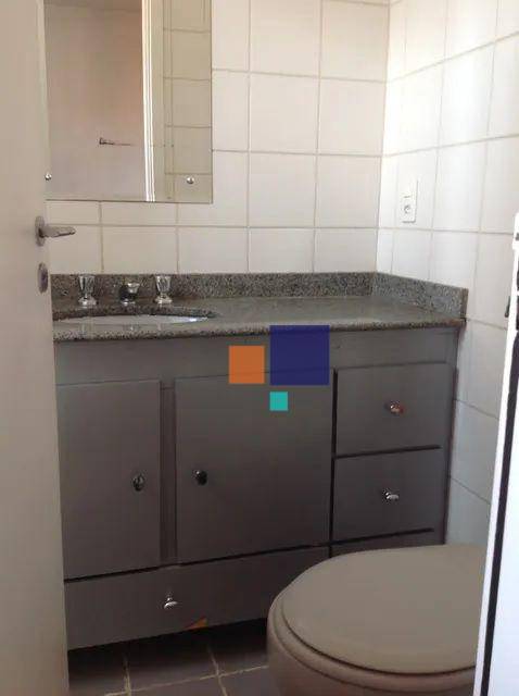 Apartamento para alugar com 3 quartos, 80m² - Foto 14