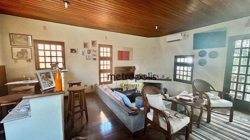 Sobrado à venda com 4 quartos, 456m² - Foto 2