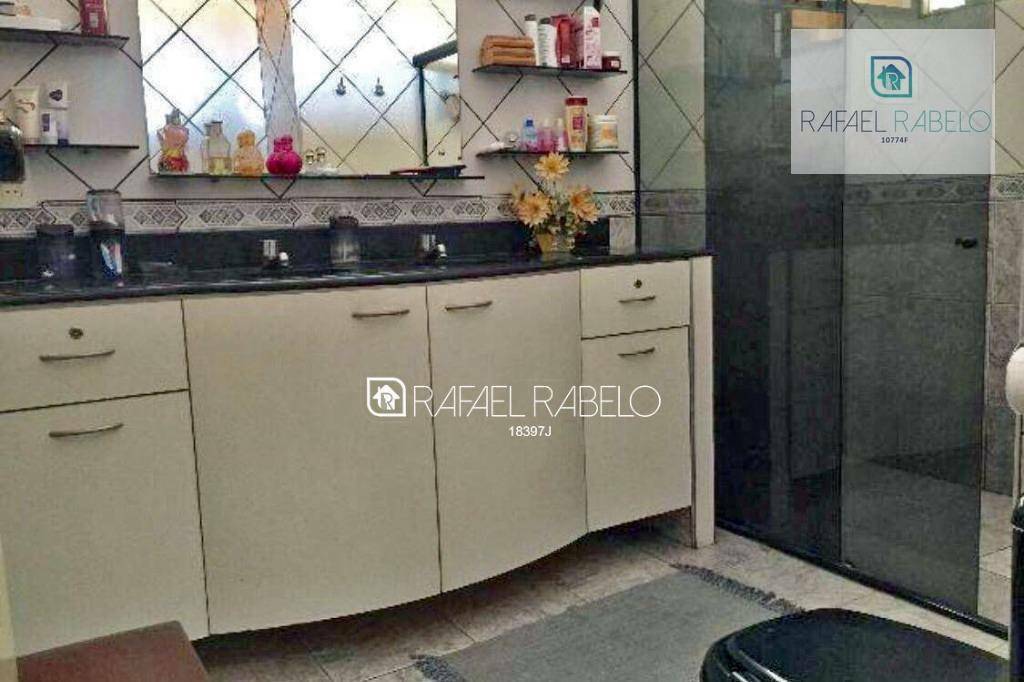 Casa para alugar com 4 quartos, 297M2 - Foto 12