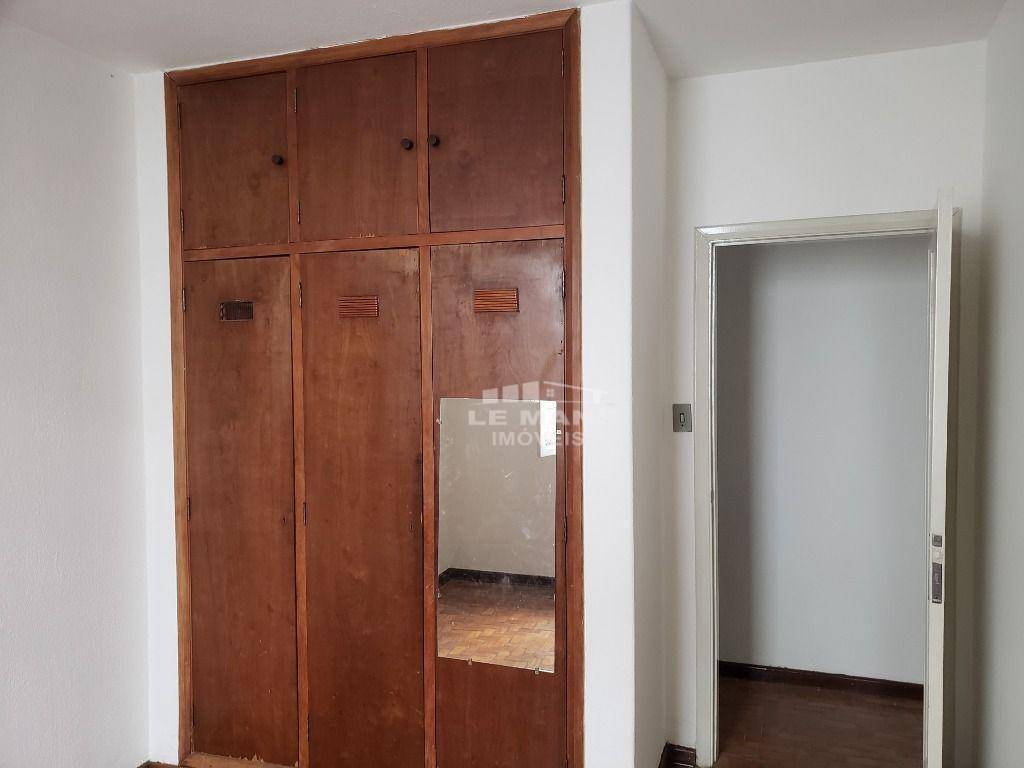 Casa à venda com 4 quartos, 143m² - Foto 7