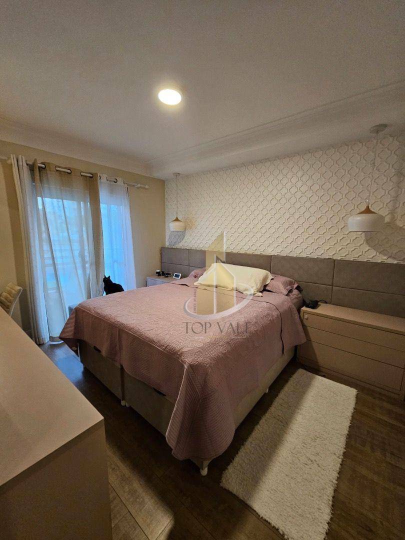 Apartamento à venda com 3 quartos, 182m² - Foto 11