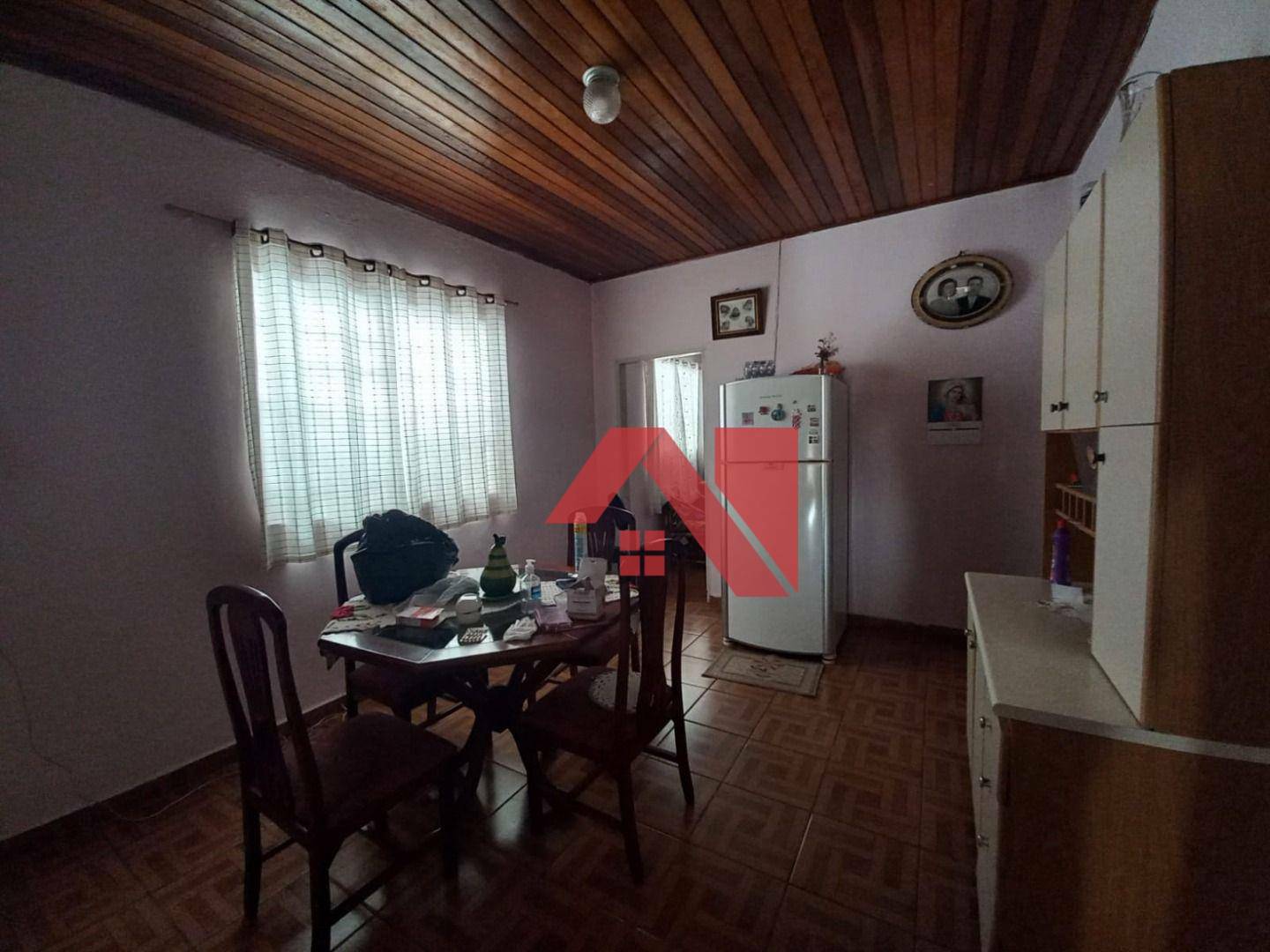 Casa à venda com 3 quartos, 300m² - Foto 15