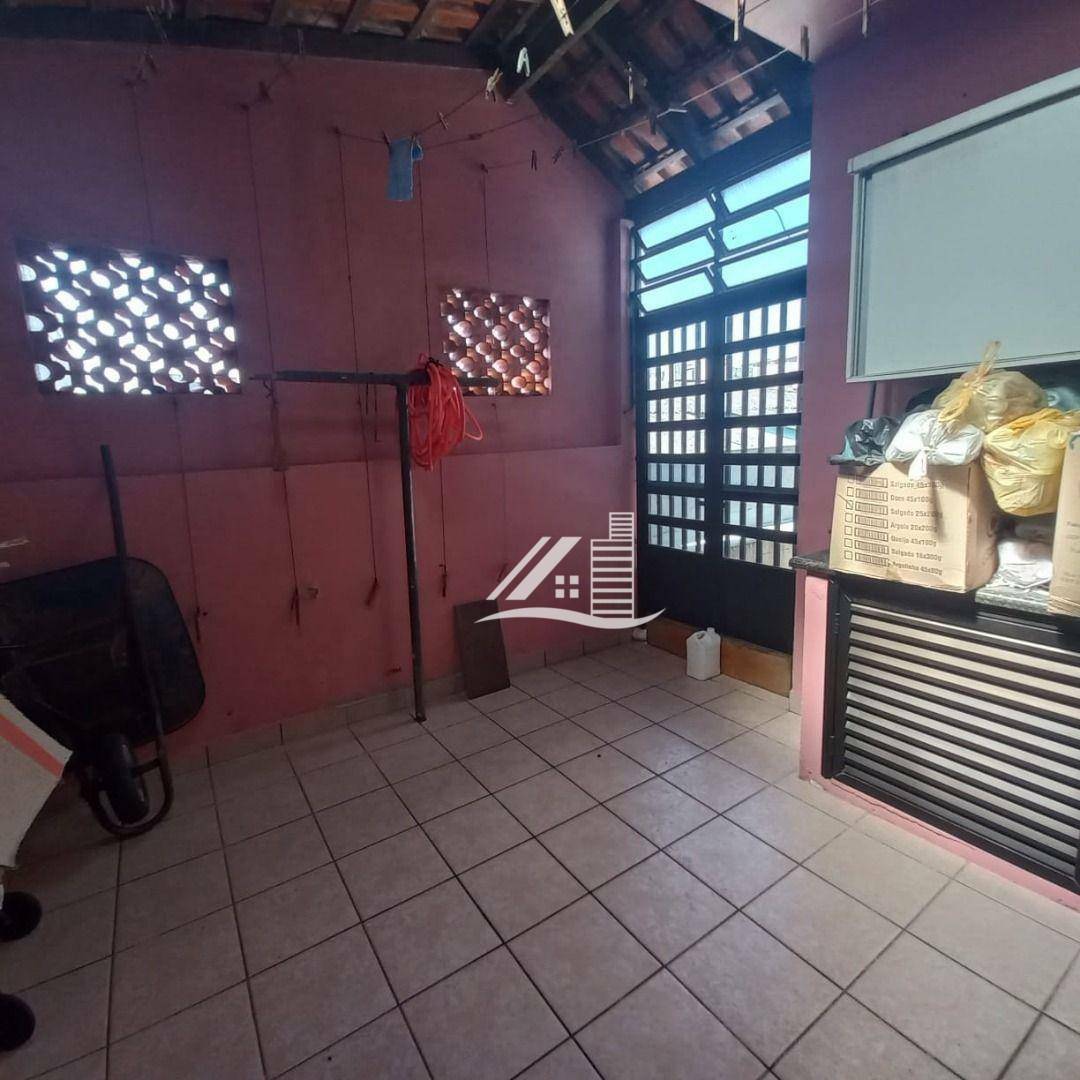 Sobrado à venda com 3 quartos, 177m² - Foto 20