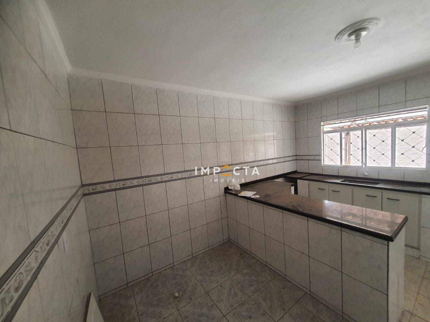 Casa à venda com 2 quartos, 200M2 - Foto 9