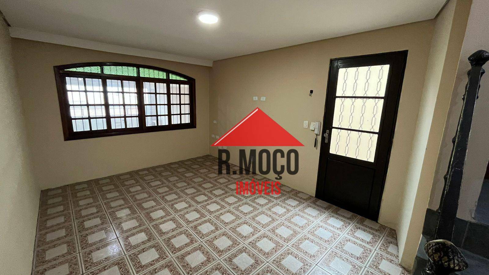 Sobrado à venda com 3 quartos, 226m² - Foto 4