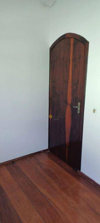 Casa à venda com 3 quartos, 100m² - Foto 24