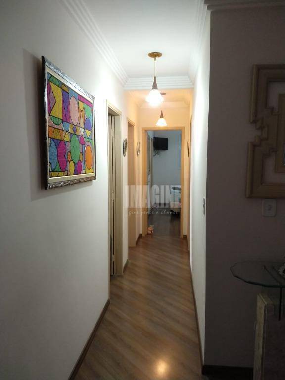 Apartamento à venda com 3 quartos, 83m² - Foto 11