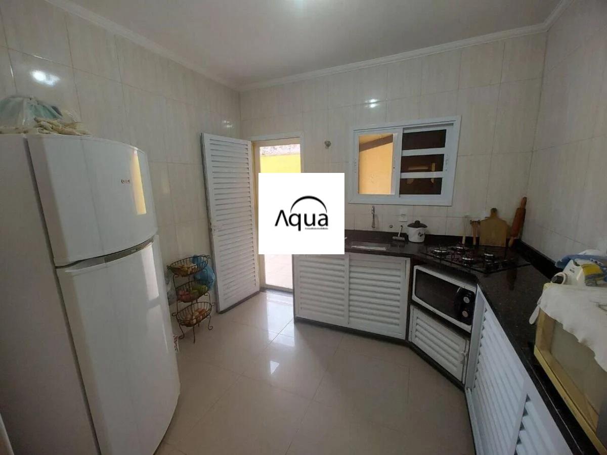 Casa à venda com 2 quartos, 250m² - Foto 10