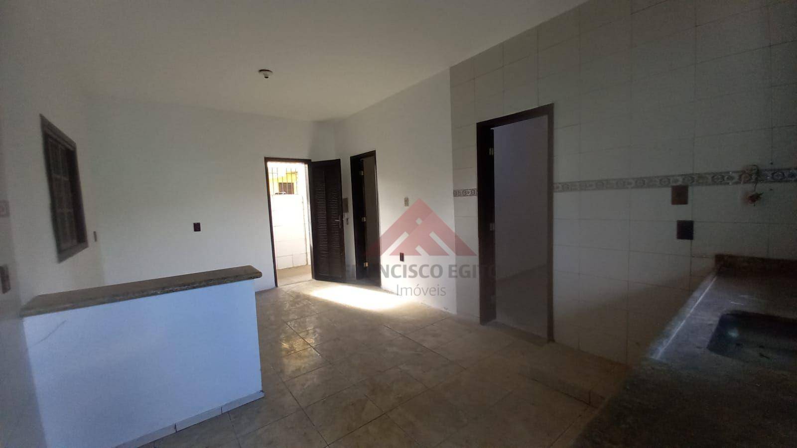 Casa à venda com 2 quartos, 79m² - Foto 6