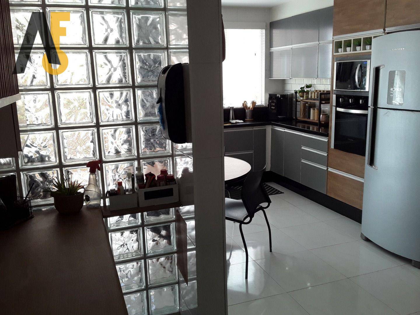 Casa de Condomínio à venda com 4 quartos, 260m² - Foto 40