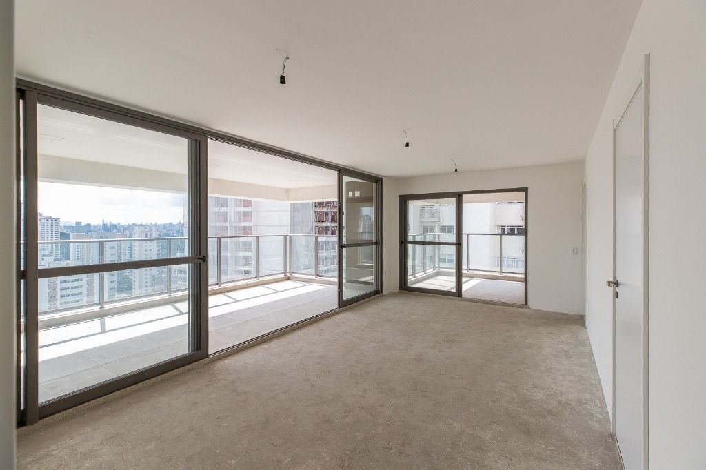 Apartamento à venda com 3 quartos, 157m² - Foto 28