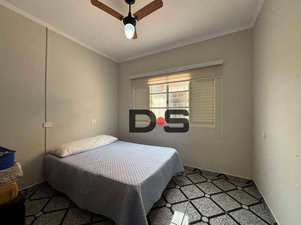 Casa à venda com 3 quartos, 100m² - Foto 7