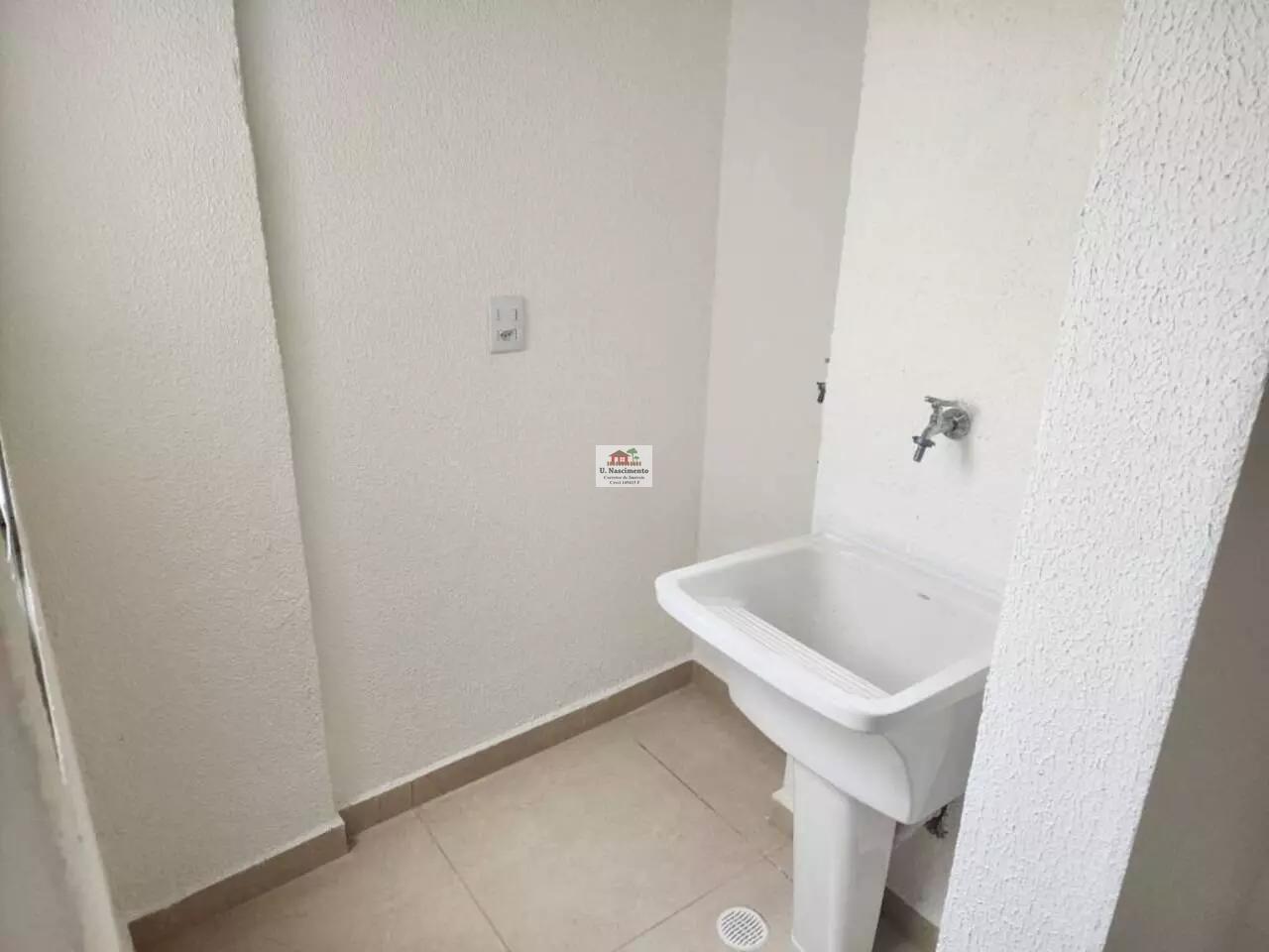 Apartamento à venda com 2 quartos, 38m² - Foto 6