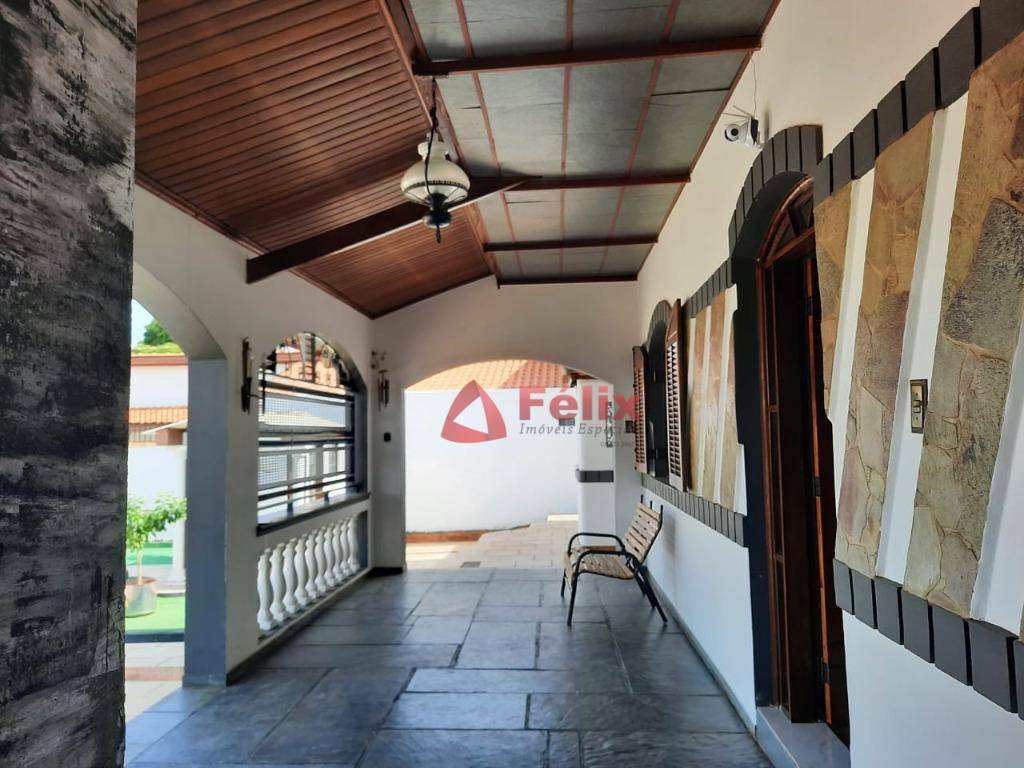 Casa à venda com 3 quartos, 294m² - Foto 23