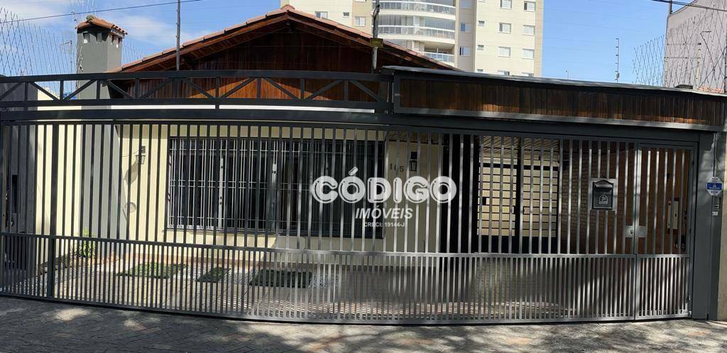 Casa à venda e aluguel com 3 quartos, 235m² - Foto 1