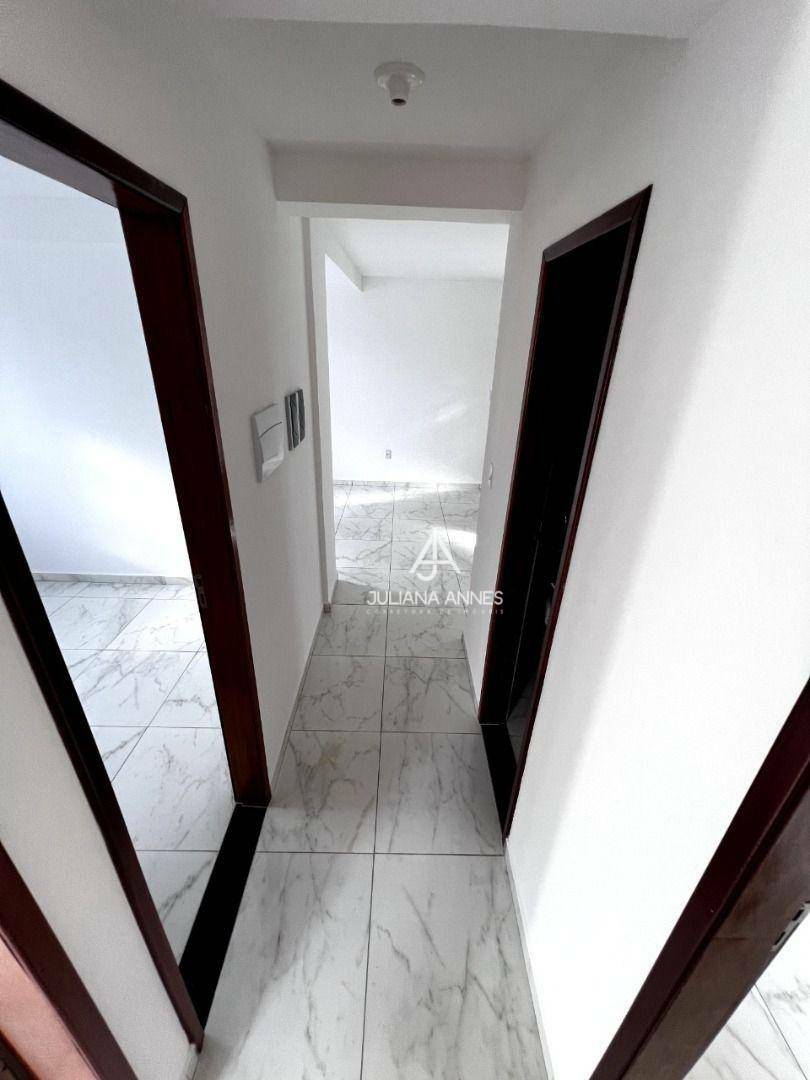 Apartamento à venda com 3 quartos, 70m² - Foto 3