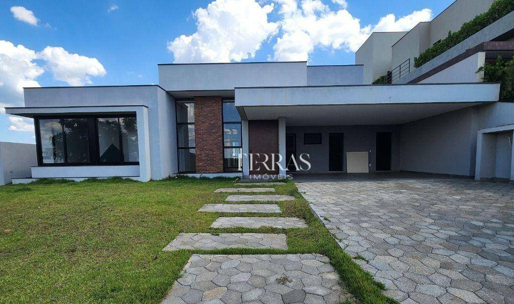 Casa de Condomínio à venda com 4 quartos, 378m² - Foto 1