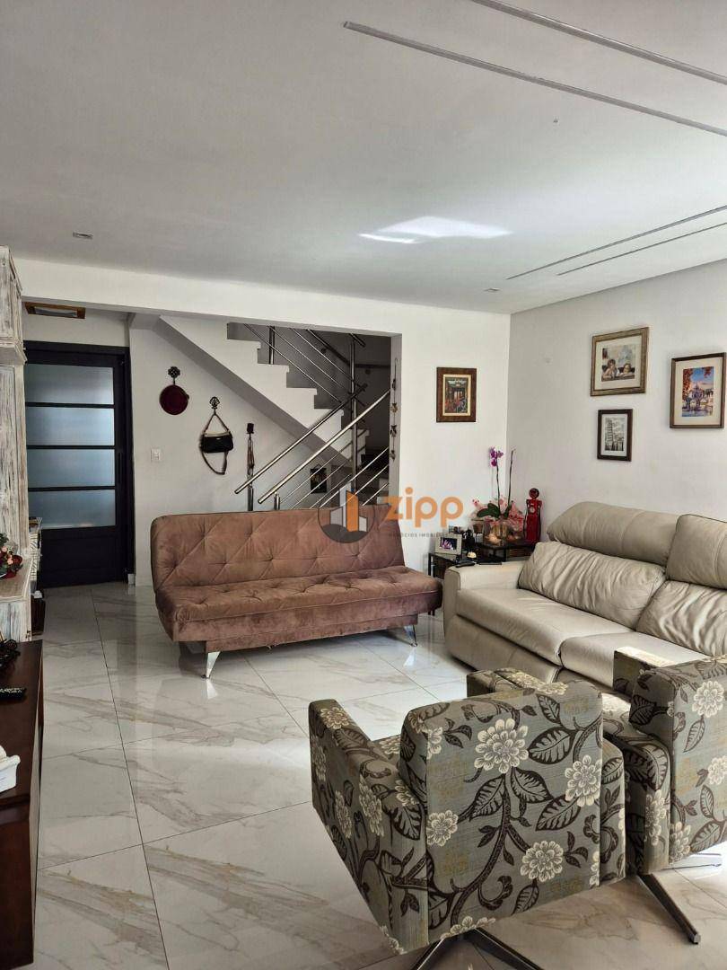 Sobrado para alugar com 3 quartos, 550m² - Foto 4