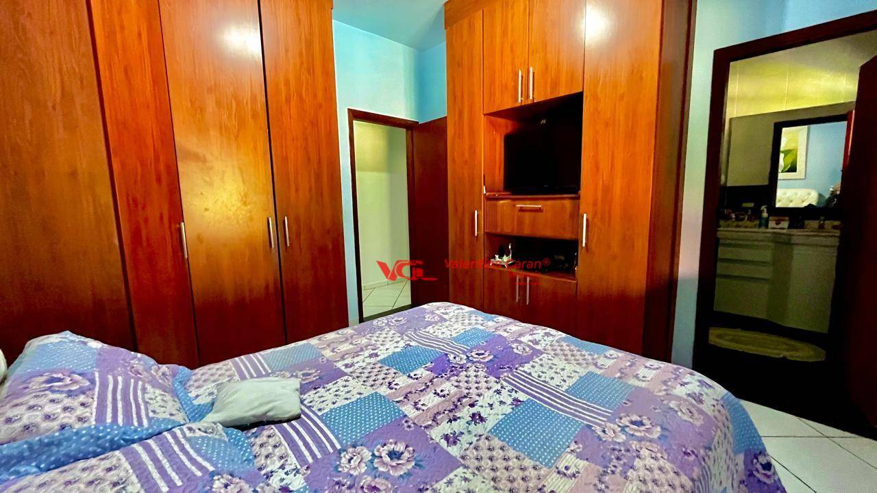 Casa de Condomínio à venda com 3 quartos, 380m² - Foto 36