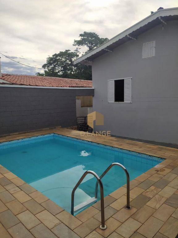 Casa à venda com 4 quartos, 268m² - Foto 1