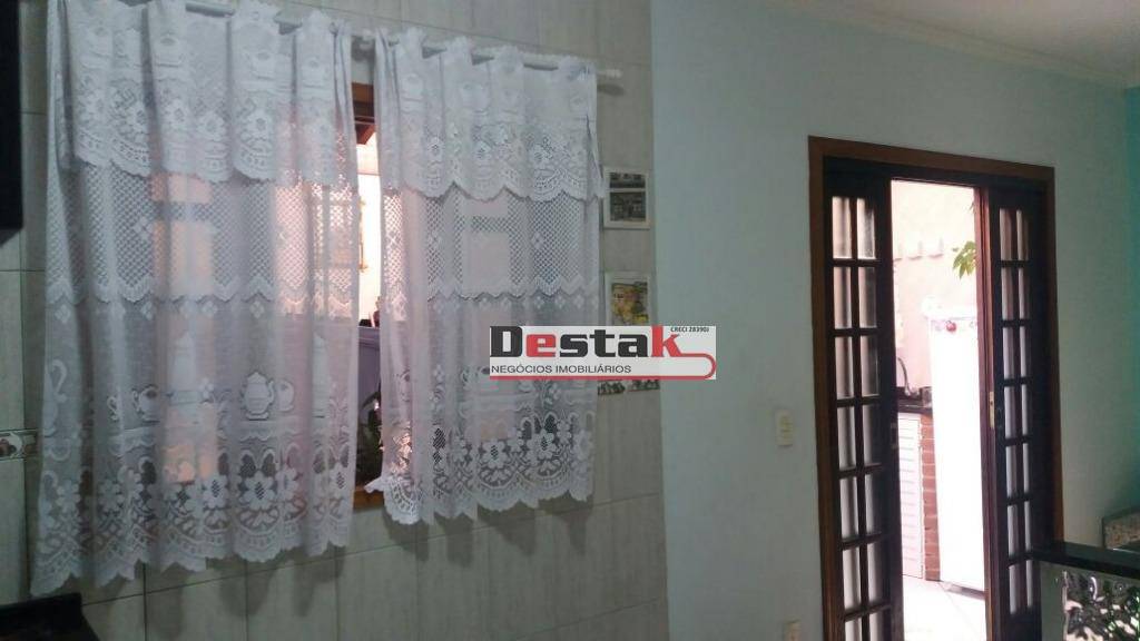 Sobrado à venda com 3 quartos, 74m² - Foto 34