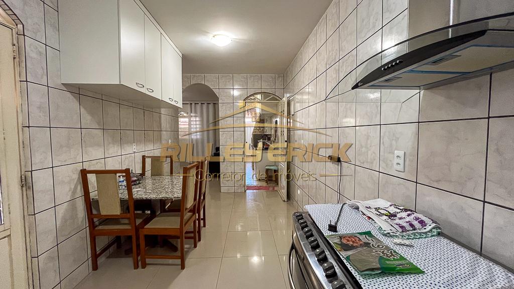 Casa à venda com 3 quartos, 100m² - Foto 23