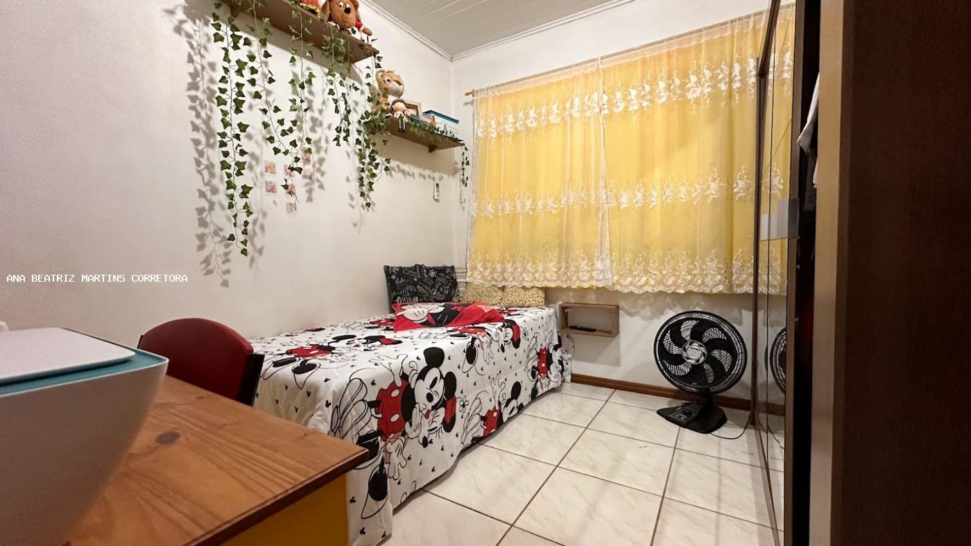 Casa à venda com 2 quartos, 300m² - Foto 11