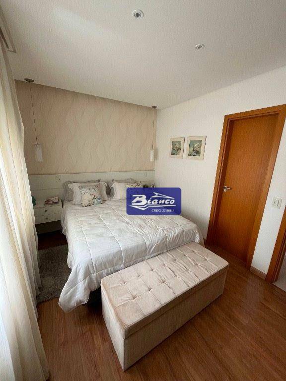 Apartamento à venda com 3 quartos, 83m² - Foto 18