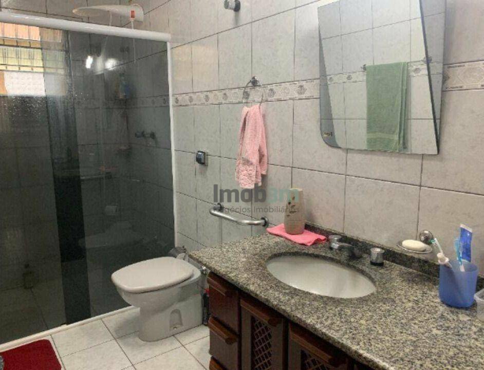 Casa à venda com 4 quartos, 299m² - Foto 8