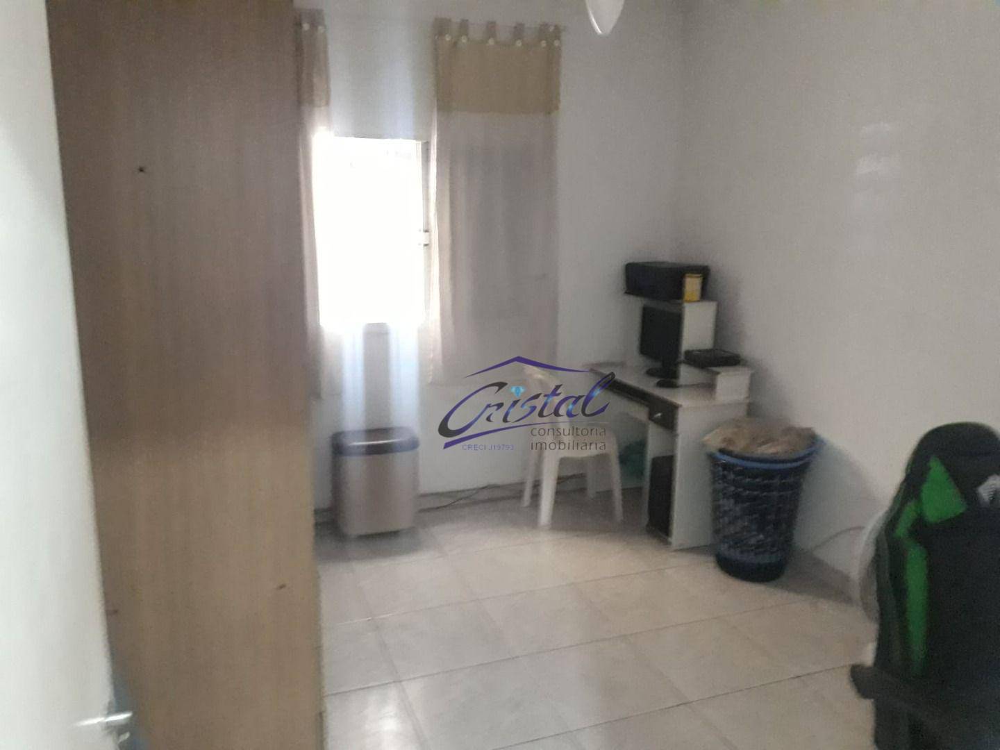 Casa à venda com 3 quartos, 90m² - Foto 25