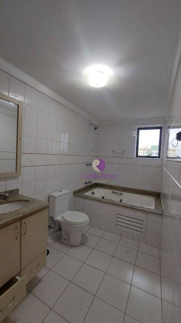 Apartamento para alugar com 3 quartos, 132m² - Foto 18