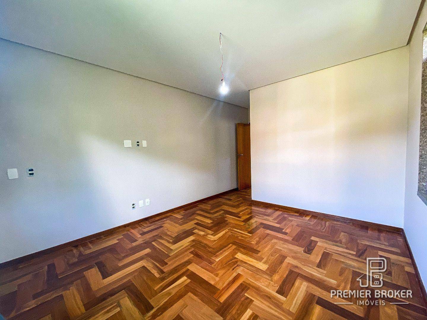 Casa de Condomínio à venda com 3 quartos, 300m² - Foto 24