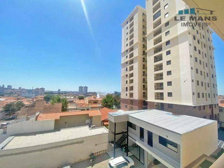 Apartamento à venda com 3 quartos, 100m² - Foto 4