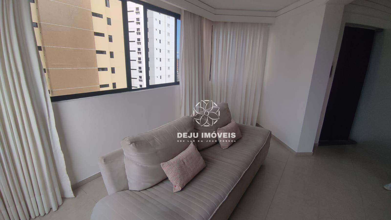 Apartamento à venda com 3 quartos, 210m² - Foto 3