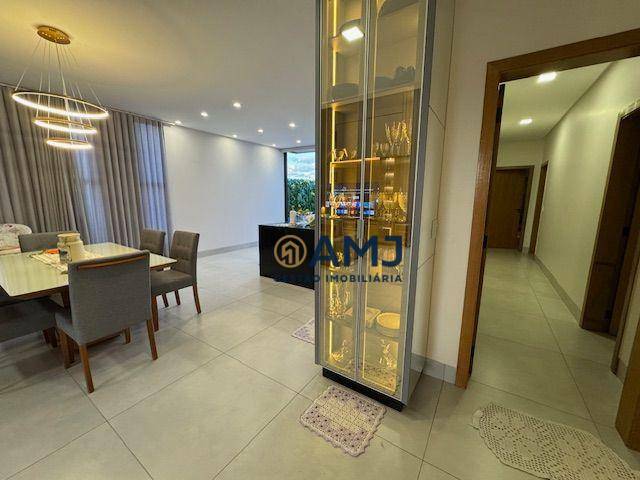 Casa de Condomínio à venda com 3 quartos, 230m² - Foto 11