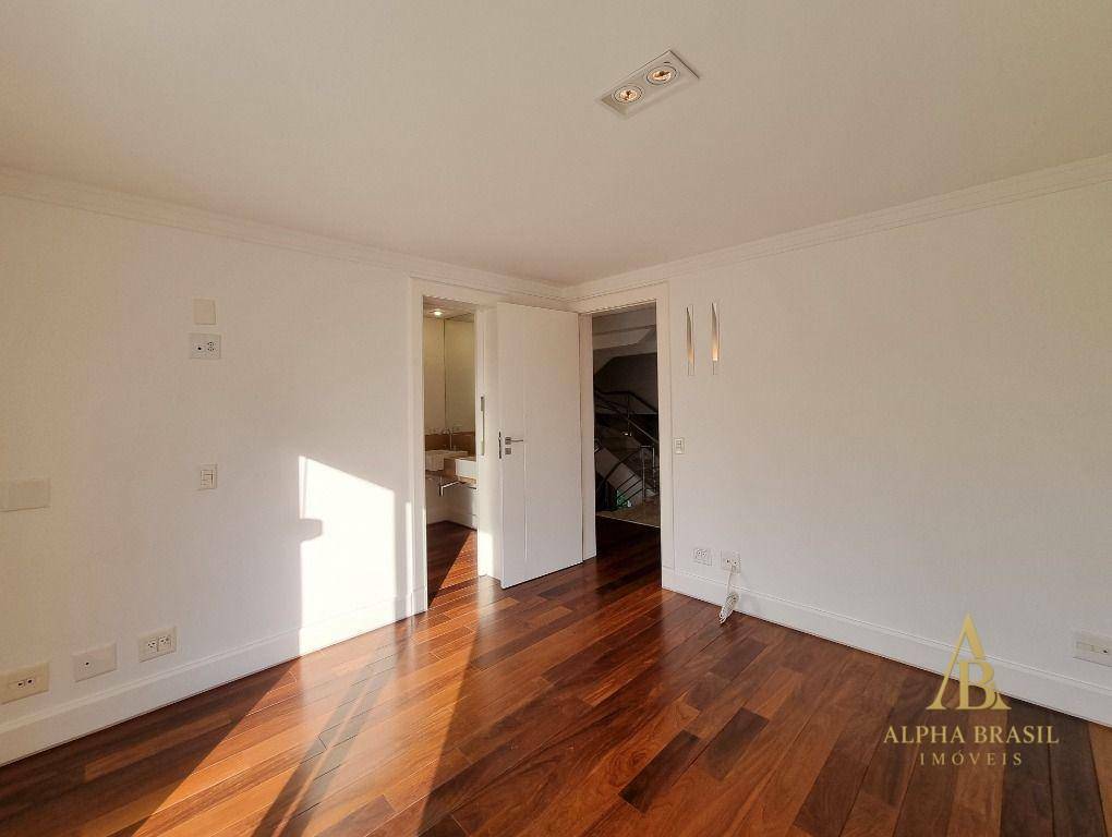 Casa de Condomínio à venda com 3 quartos, 475m² - Foto 22