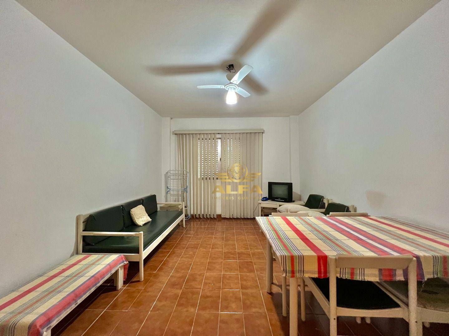 Apartamento à venda com 2 quartos, 70m² - Foto 1