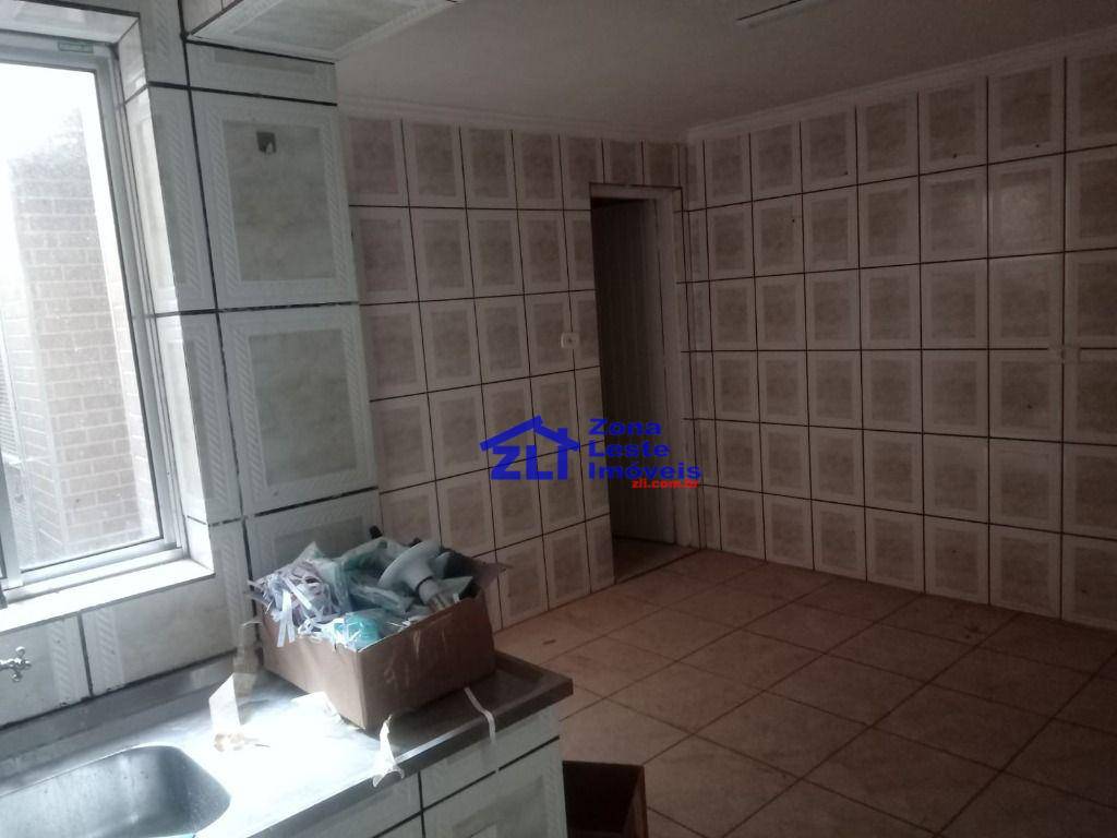 Casa para alugar com 1 quarto, 40m² - Foto 12