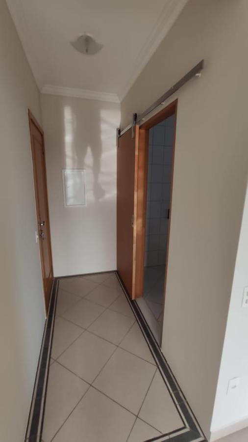 Apartamento à venda com 3 quartos, 87m² - Foto 8
