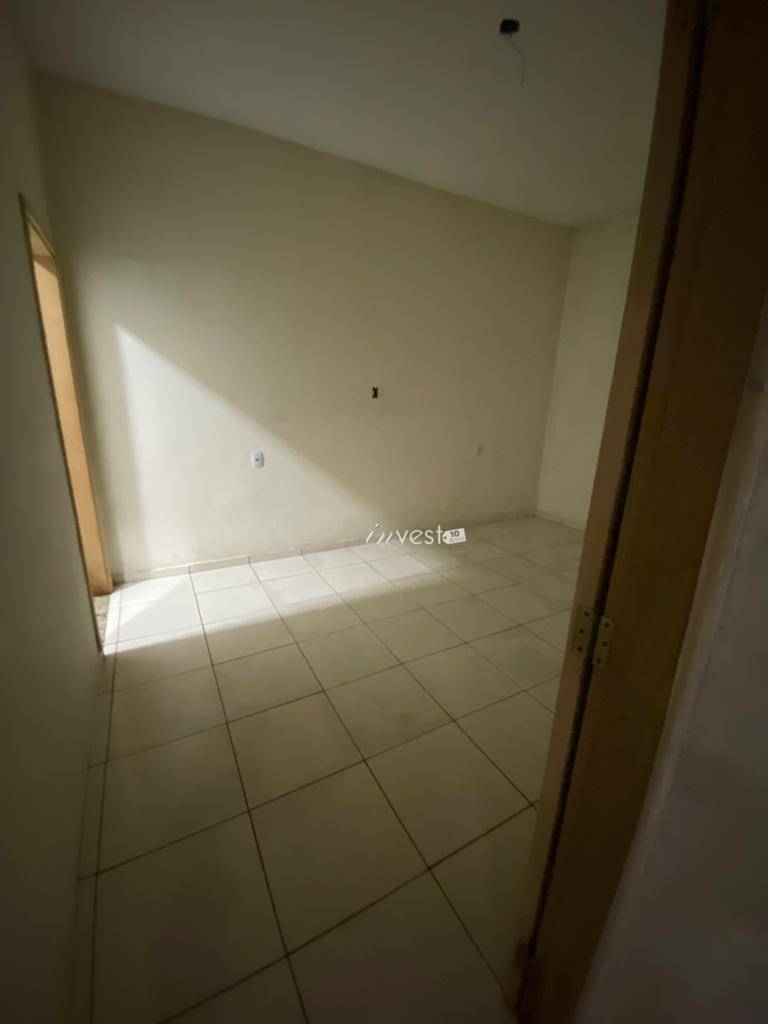 Casa de Condomínio à venda com 4 quartos, 180m² - Foto 12