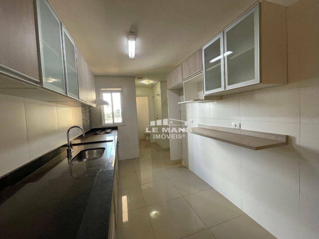 Apartamento para alugar com 3 quartos, 116m² - Foto 6