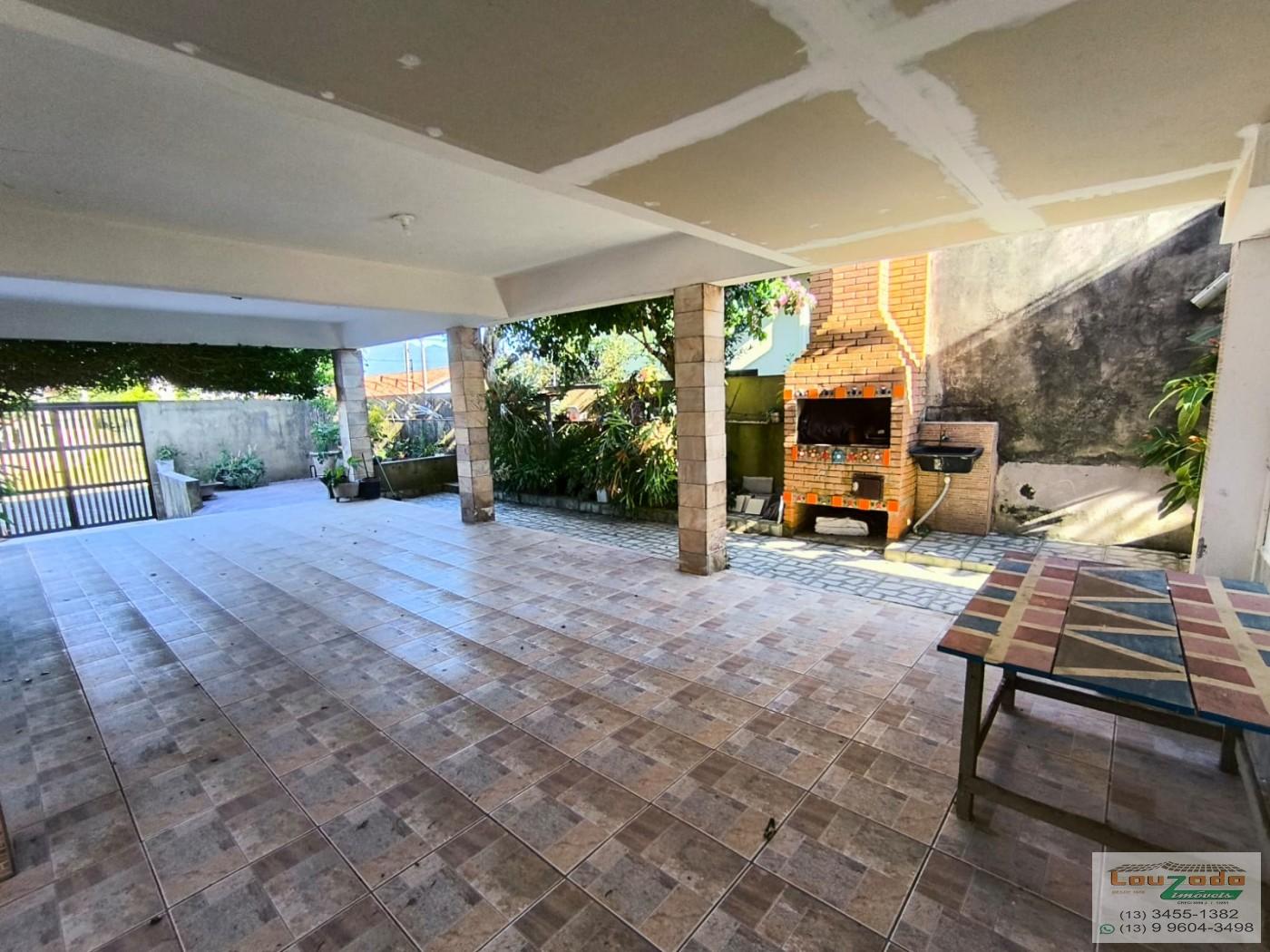 Casa à venda com 3 quartos, 327m² - Foto 4