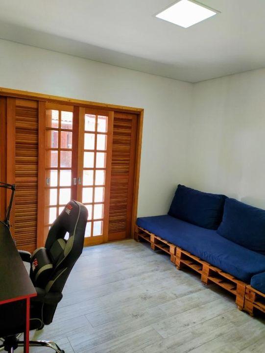 Casa de Condomínio à venda com 3 quartos, 330m² - Foto 16