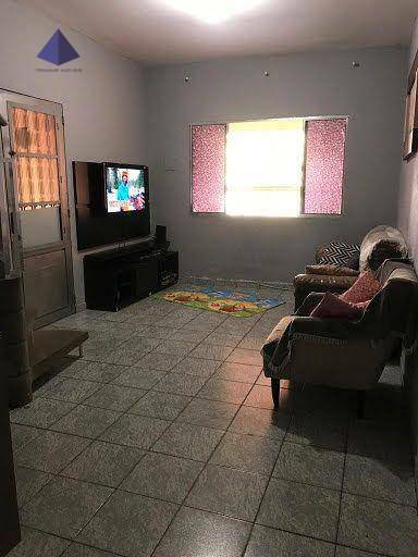 Sobrado à venda com 3 quartos, 220m² - Foto 2