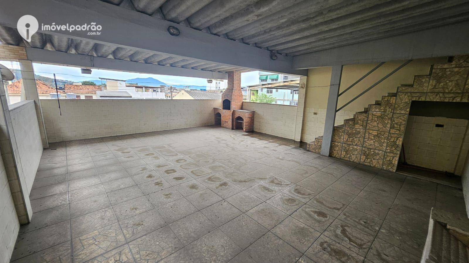 Casa à venda e aluguel com 4 quartos, 400m² - Foto 44